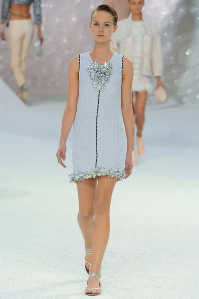 Look 46